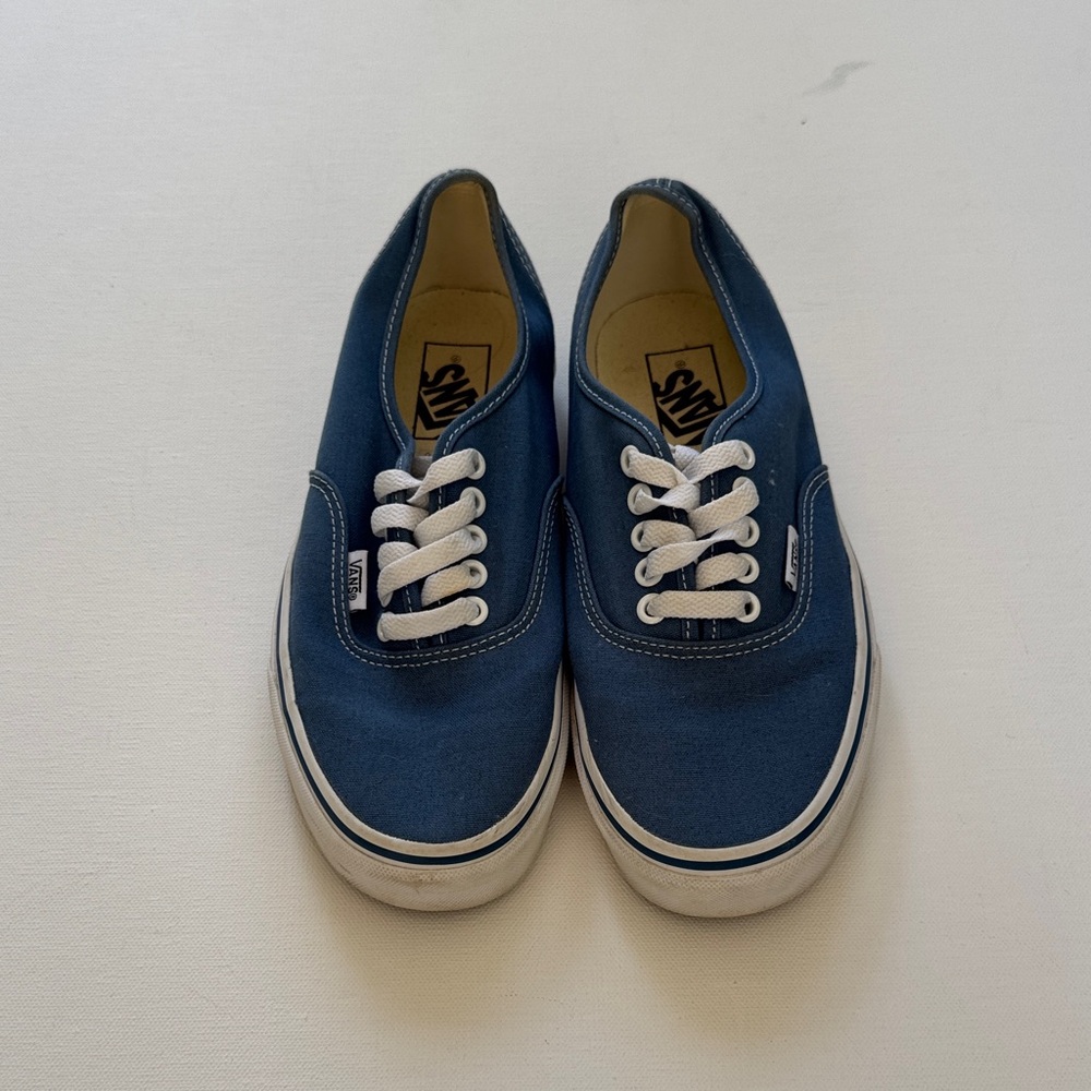 Vans Low-Top Canvas Sneakers in blue and White